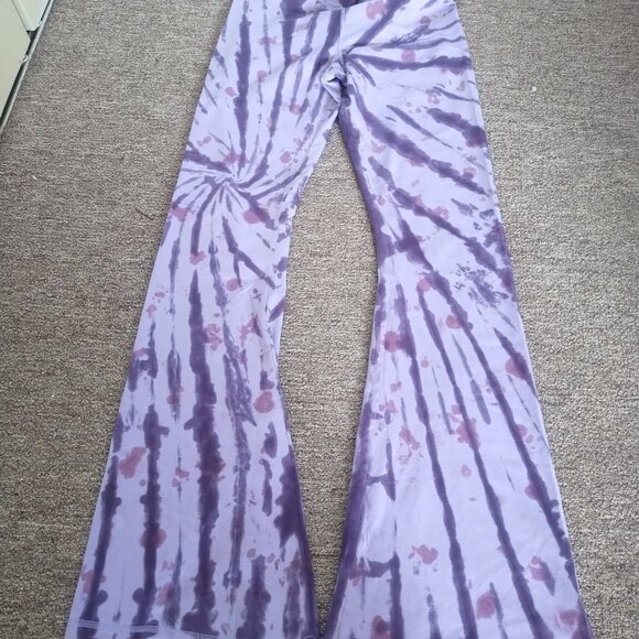 VS Pink brand the dye yoga pants - Picture 2 of 4